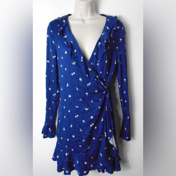 Urban Outfitters Floral Wrap Dress B80 - Picture 4 of 6